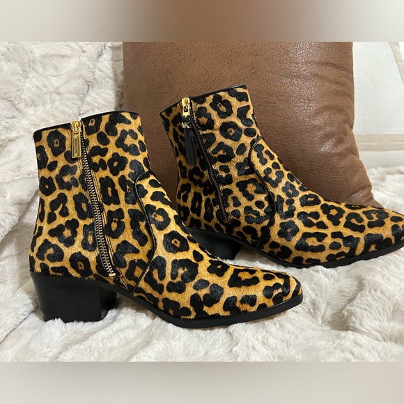 New Michael Kors booties size 8 - Picture 6 of 16